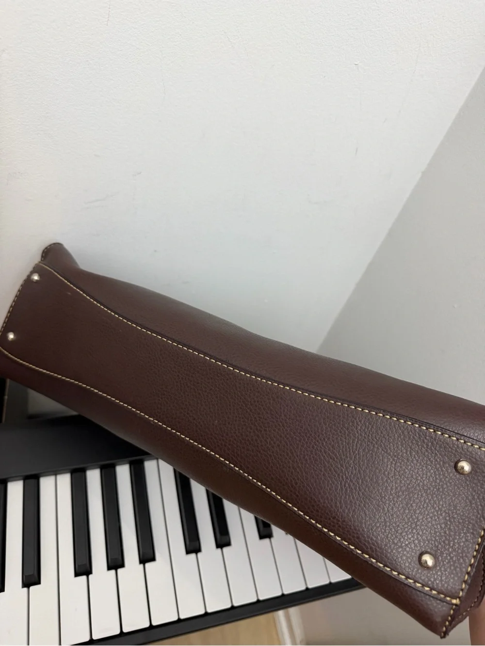 NWT TOSCA Leather Satchel Handbag in Dark Brown